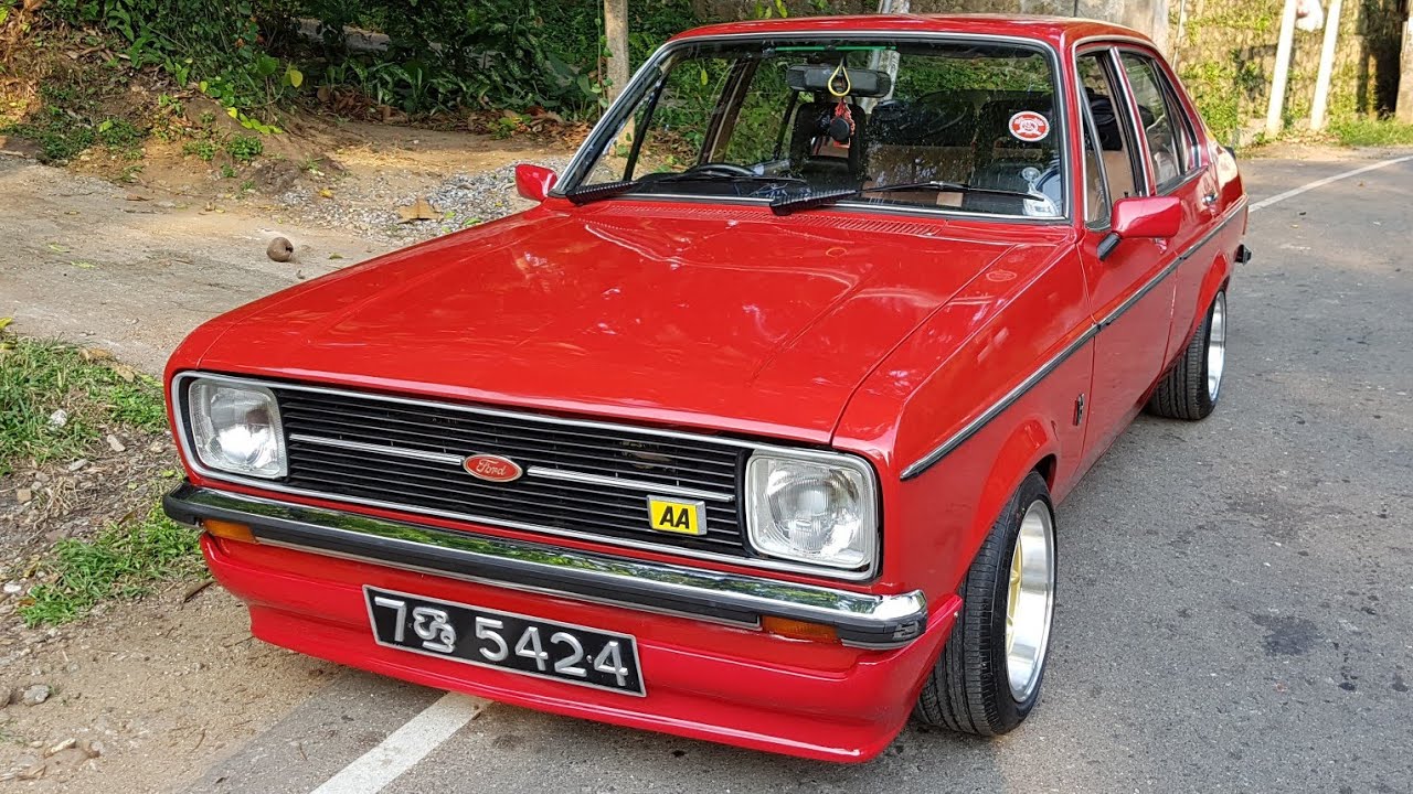 Ford Escort mk2 cruising