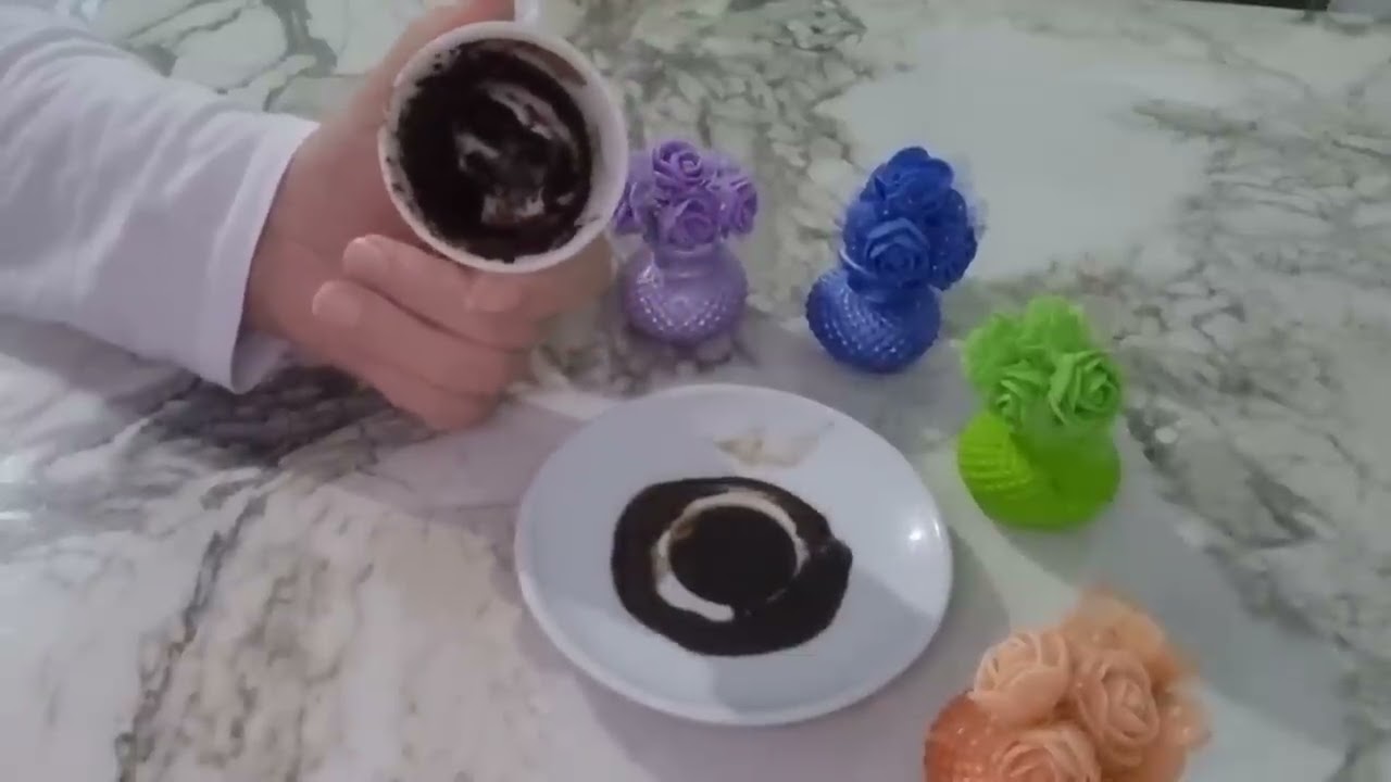 O KİŞİ PEŞİNDEN GELİYOR SENİ BIRAKMAYA NİYETİ YOK ACI ÇEKİYOR ÇOK MUTSUZ UTANCINDAN YÜZÜNE BAKAMIYOR