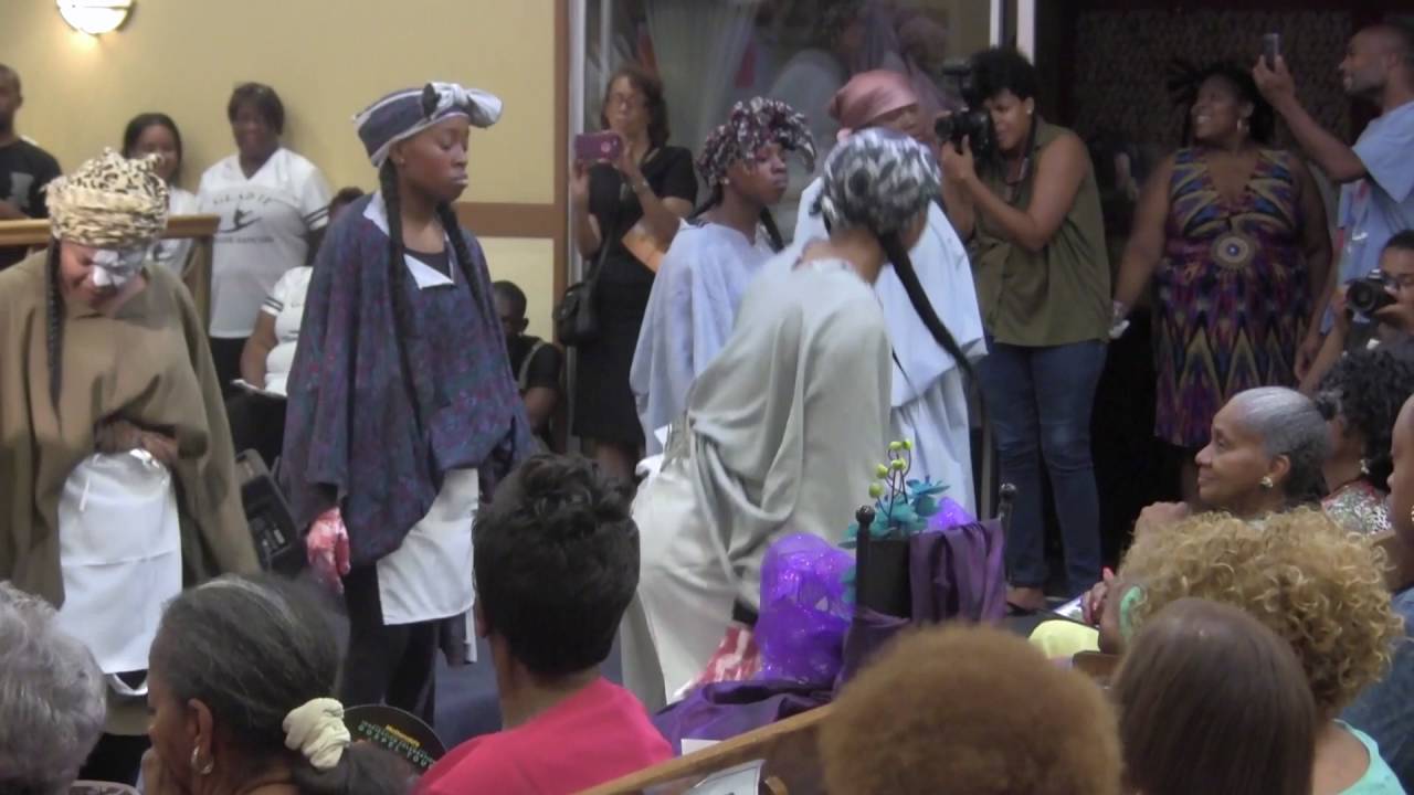 Travis Green The Hill Praise Dance