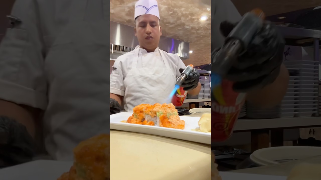 Jak zrobić rolkę wulkaniczną #roockmartin #sushi #🍱#🍣#🥑#sushichef