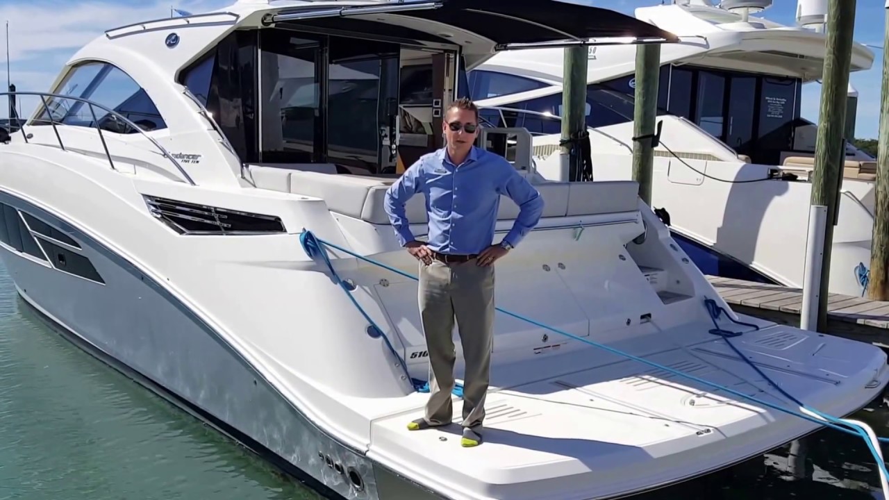 2017 Sea Ray 510 Sundancer Miami Silver Exclusive Boat For Sale at MarineMax Sarasota