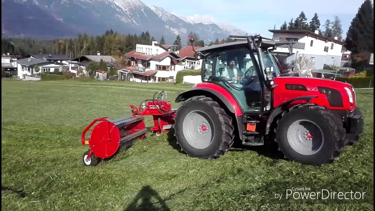 Same Virtus mit Repossi Kammschwader und Massey Ferguson 5445 mit Kuhn I-Bio Presse
