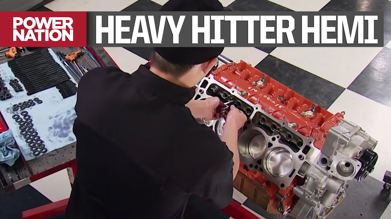 Transforming A Late Model Hemi Into A 426 Street Fighter - Engine Power S1, E15