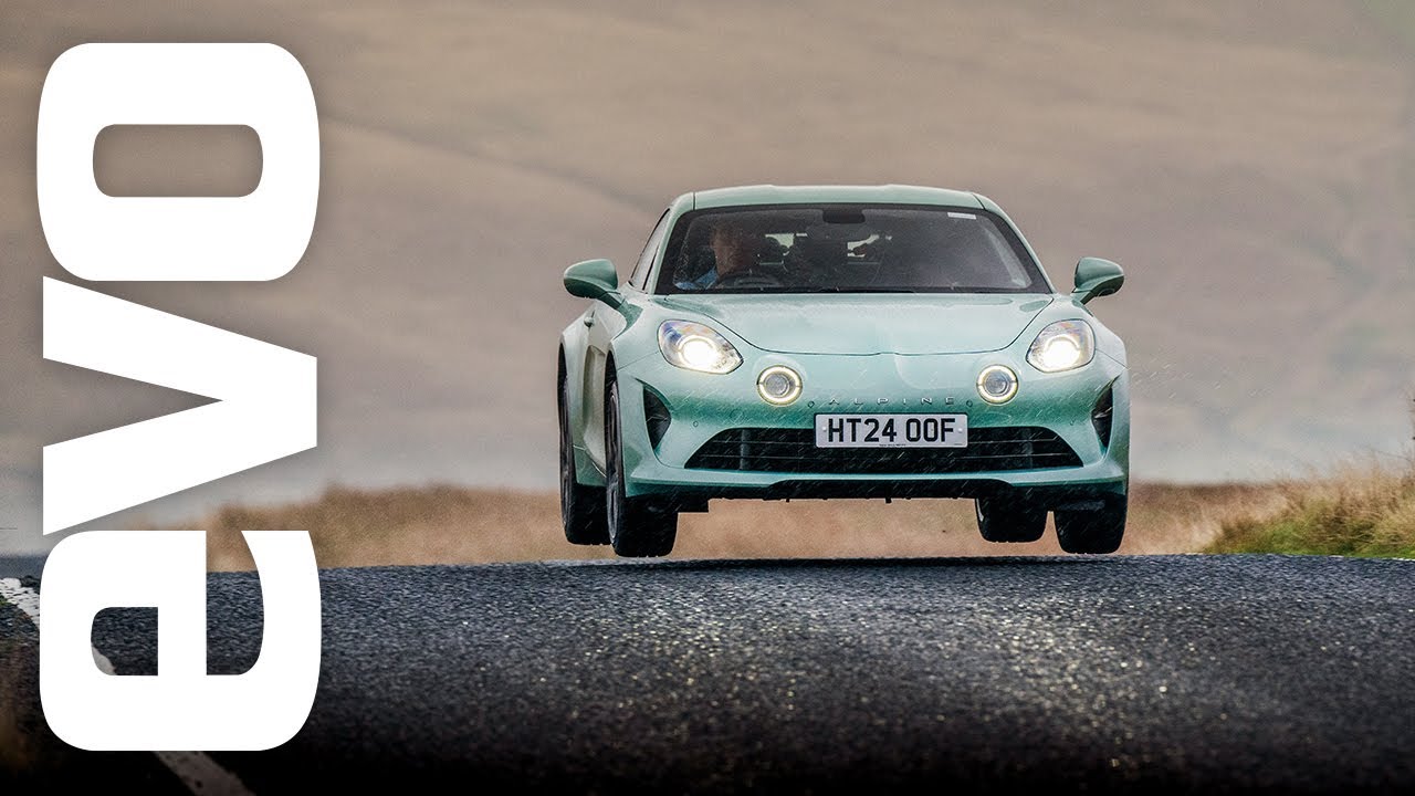 Магия Alpine A110: почему это идеальный автомобиль для водителя в Великобритании