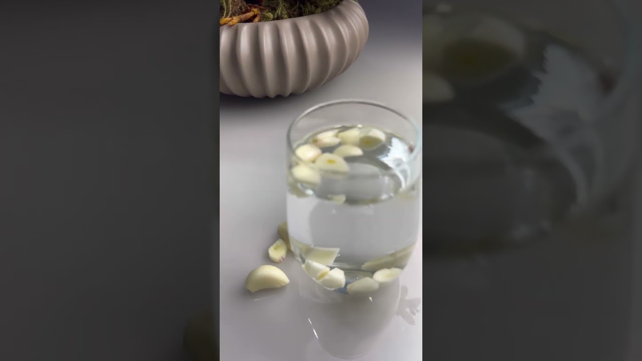 ¡Esta es agua de ajo 🧄 que hará maravillas por tu SALUD!