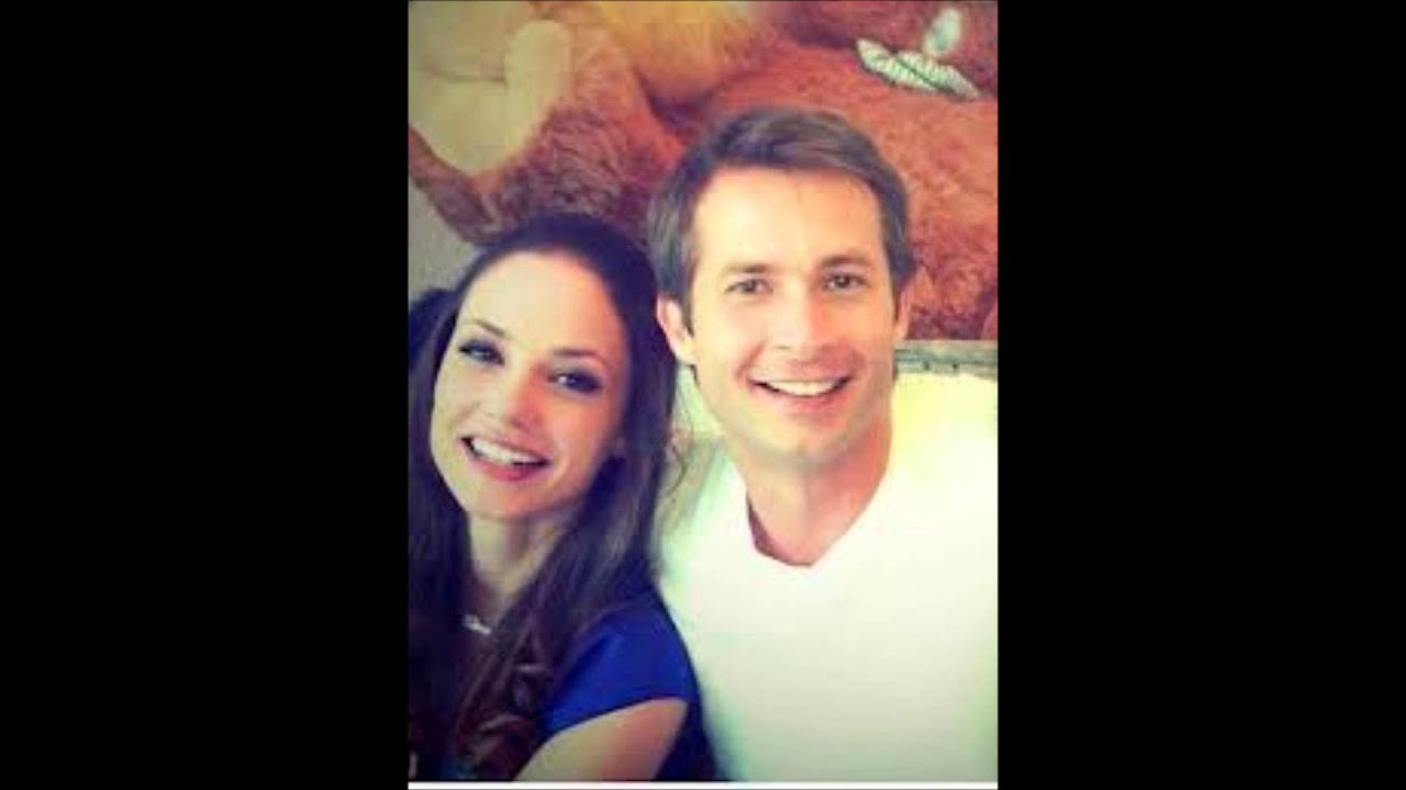 Helena e Rene  Amor a primeira vista