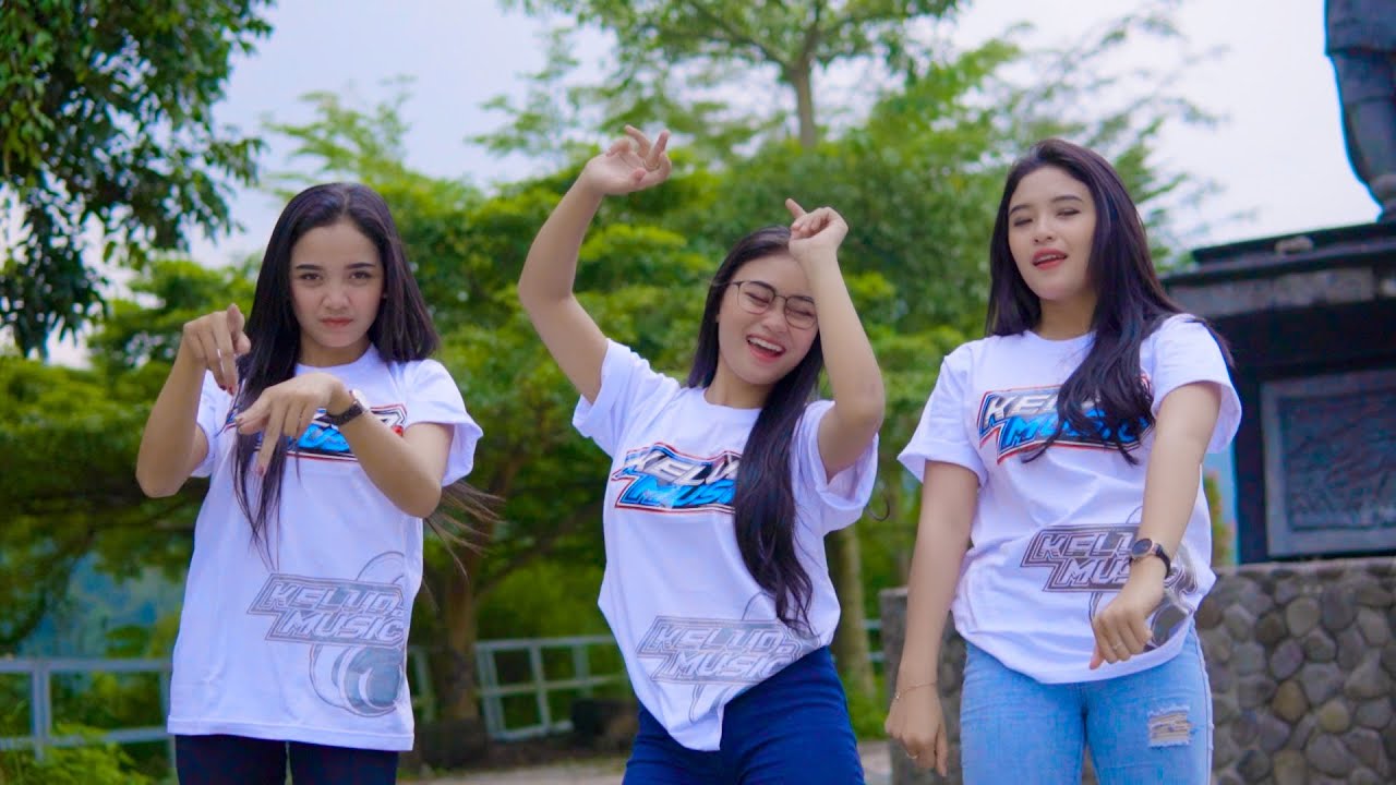 DJ PARTY TRIO PARGOY V2 DJ TANTI REMIX