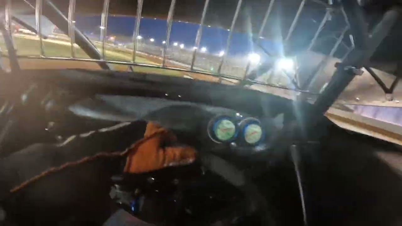 Strap into my 900+ Horsepower 410 Sprintcar! We are rolling around at 125+ MPH