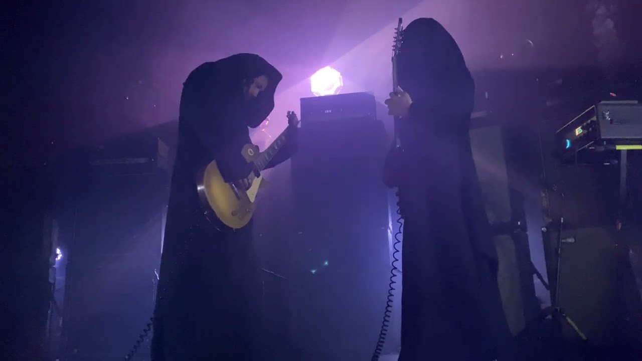 Sunn O))) : Complete Show Live In Paris