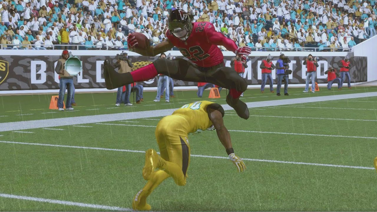 Madden 17 Режим карьеры, раннинбек, сезон 4, эп. 73 &mdash; НЕВЕРОЯТНЫЕ ТАЧДАУНЫ С ПРЫЖКАМИ ЧЕРЕЗ ИГРОКОВ!