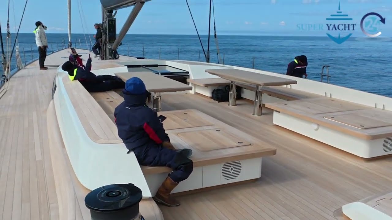 In navigazione con il nuovo Swan 128 in Finlandia