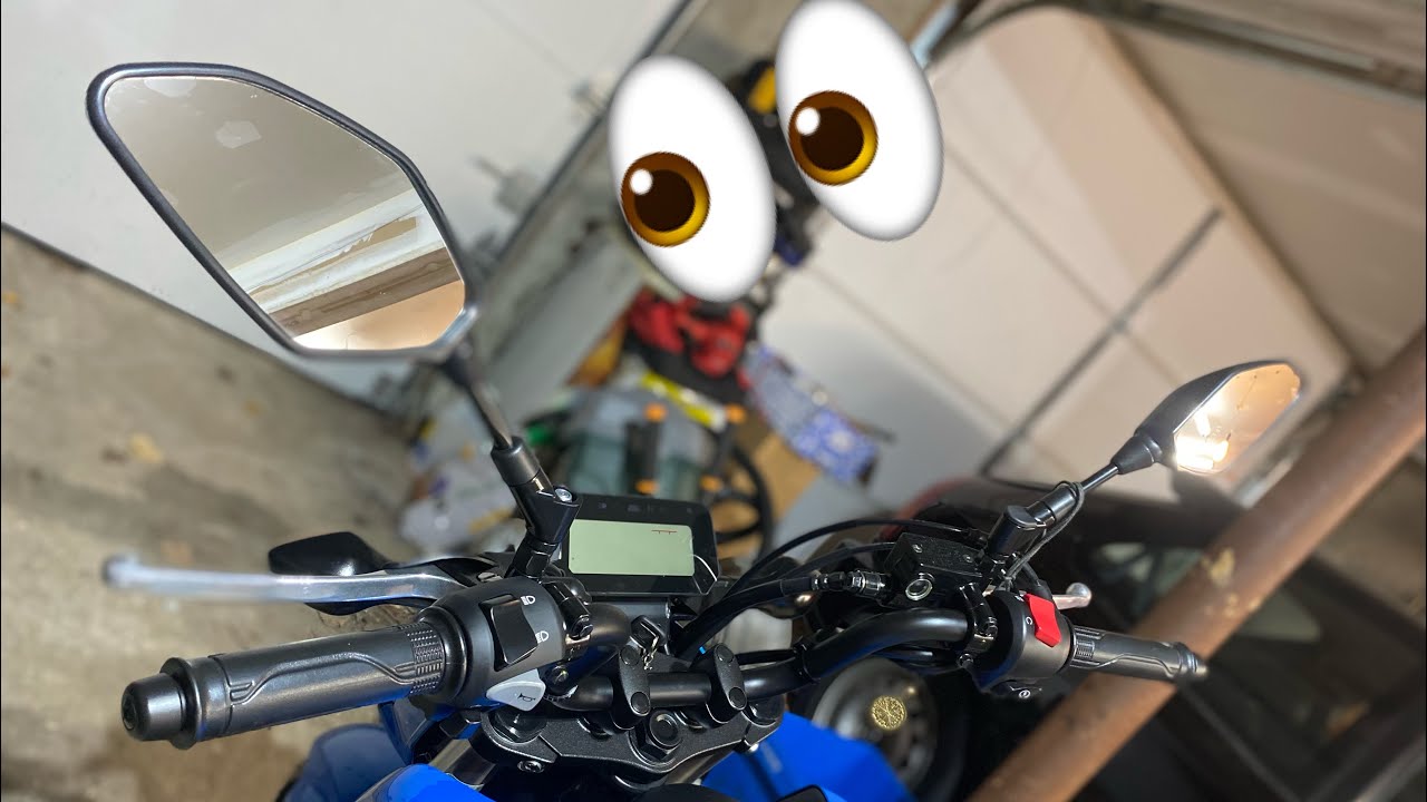 Installing Kemimoto Convex mirrors on the 2022 Honda Grom