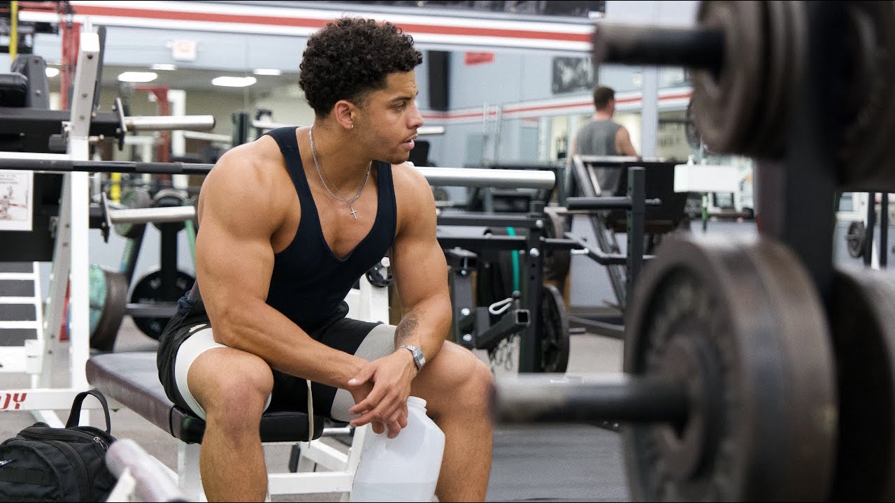 FULL CHEST & TRICEP WORKOUT | My Training App