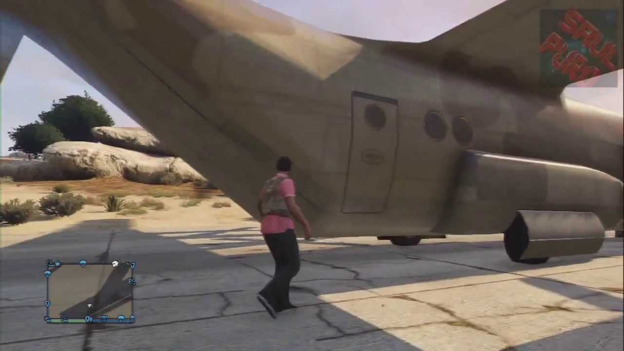 GTA 5 online - Como abrir la puerta del avion TITAN y meter coches dentro | saulpuro