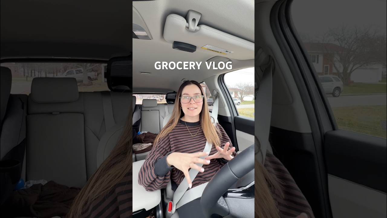what better way to spend my lunch break 🤪🤣 #vlog #mom #groceryshopping #workingmom #dailyvlog