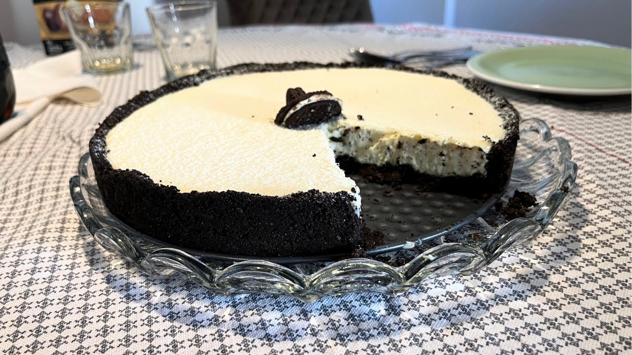 Torta Oreo al Cioccolato Bianco e Latte in Polvere: Un'Esplosione di Sapore!