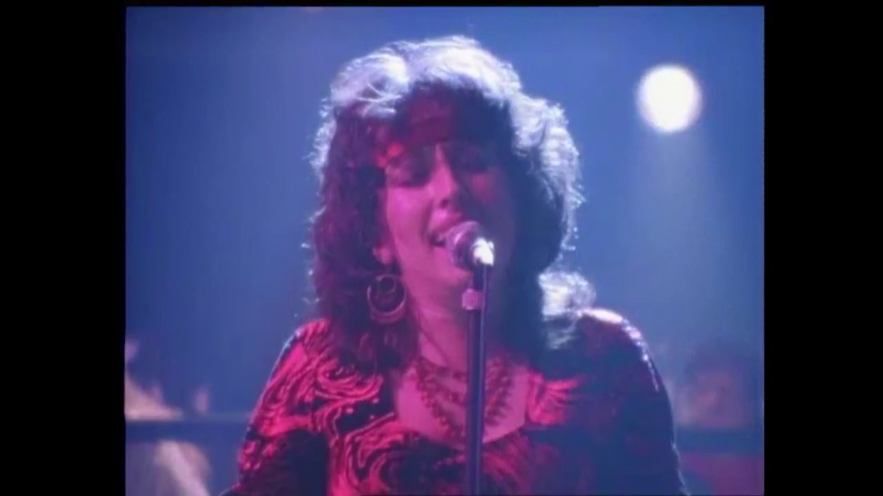 Rhiannon Tomos - Does Neb Yn Dy Nabod Pan Wyt Ti Ar Lawr