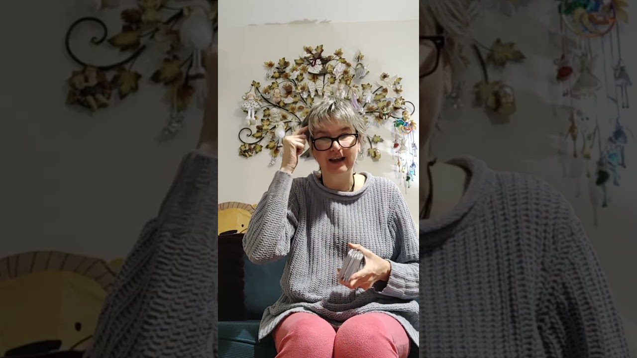 WERK EN FINANCIEN: HULP ZOEKEN VOOR IMPASSE! LIEFDE: PASSIE, EMO- EN SPIRITUELE GELIJKE VINDEN. ❤️
