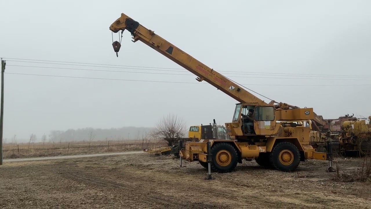 Lot 417: Grove Crane