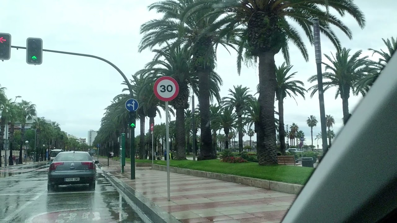 Driving Cambrils - Salou to La Pineda | Car Ride on a rainy day | October 2021 | viaje con coche