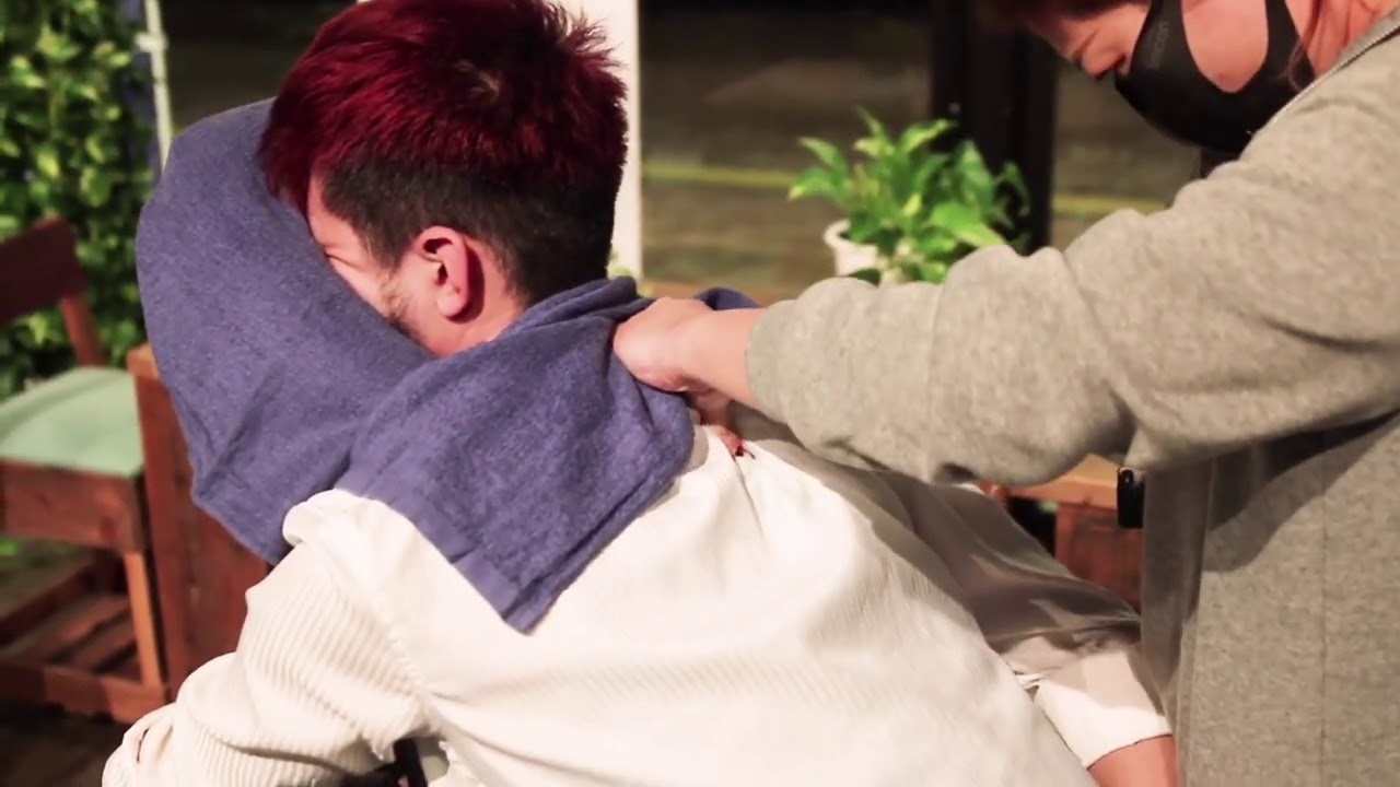 これは寝る。クイックマッサージ【肩もみ・腰もみ】stiff neck and shoulder Deep Tissue Massage for relax
