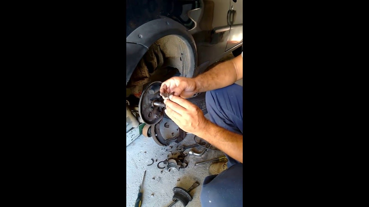 COMO TROCAR ROLAMENTO TRASEIRO DA FIAT STRADA