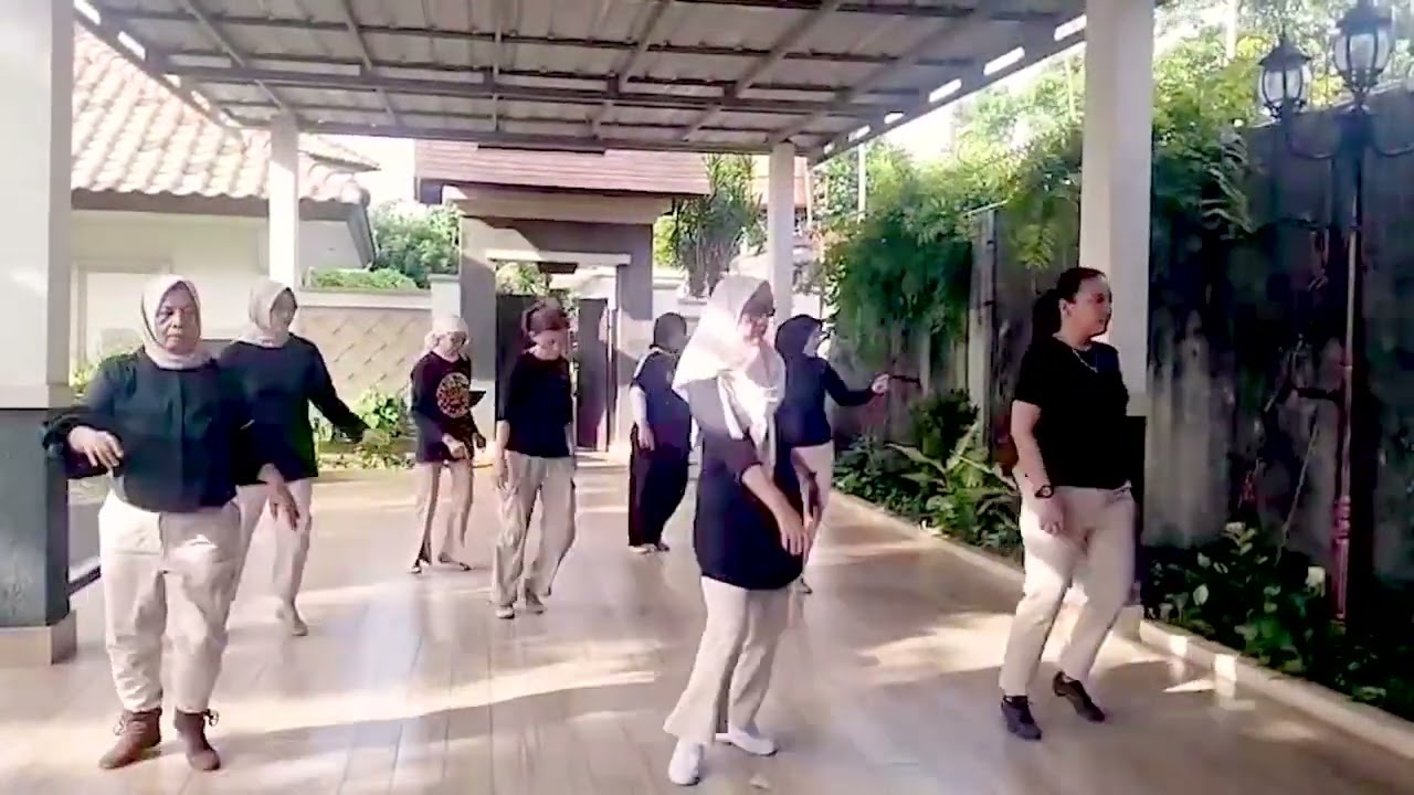Dangerous Games - Line Dance Chor Maggie Gallagher (UK) & Simon Ward (AUS) - November 2025 