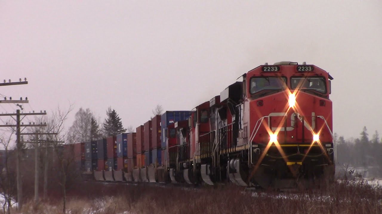Extra Westbound Stack Train CN 123 at Sackville West on Approach to Evans