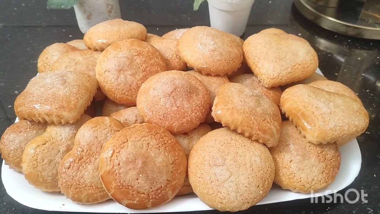 حلوة الطابع خفيفة وبنينة تذوب فالفم 😋😋تخرج كمية لاباس بيها أن شاء الله تنال اعجابكم 😋😋👍