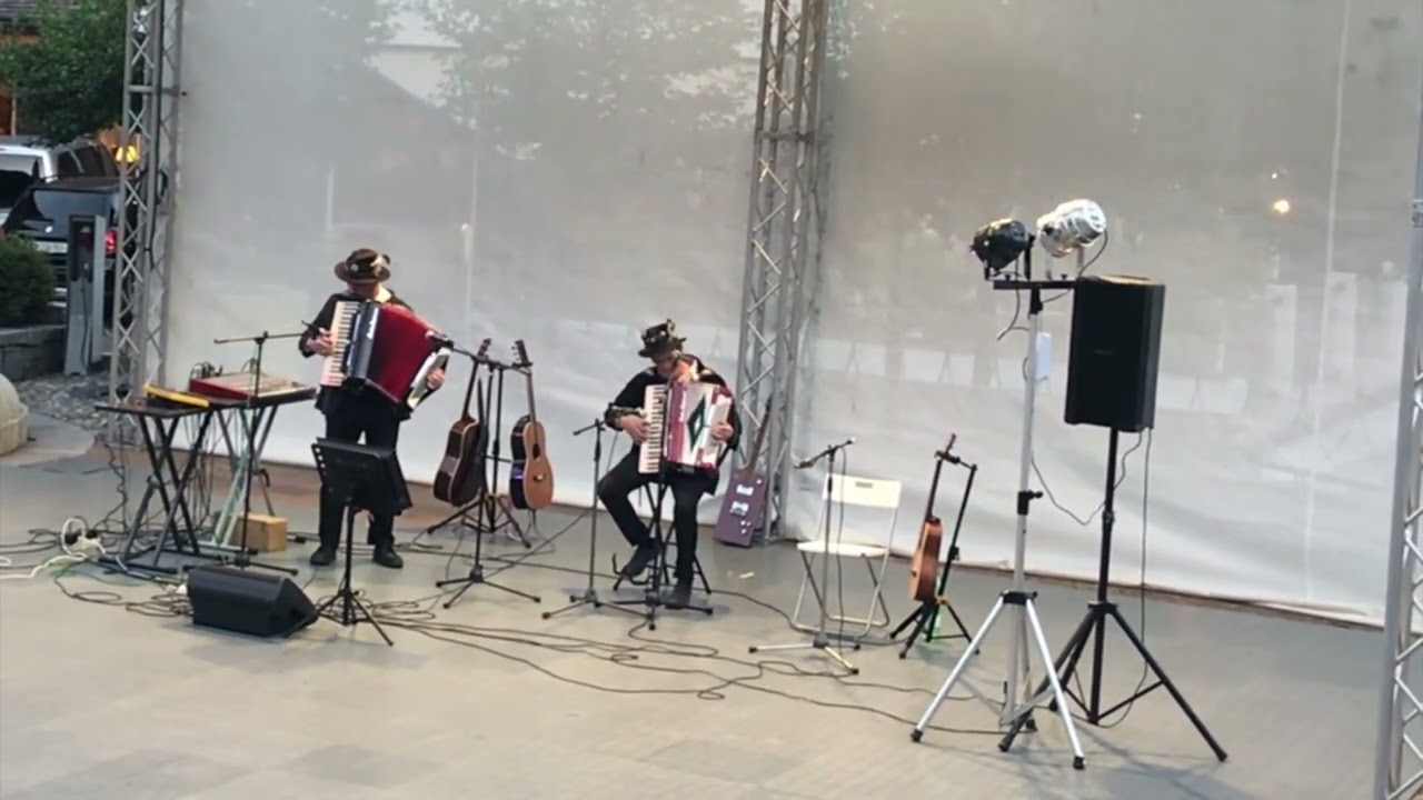 TANTE MIZI, Thomas Sabatini e Fabrizio Lorenzi  ORCHESTRA I VAGABONDI