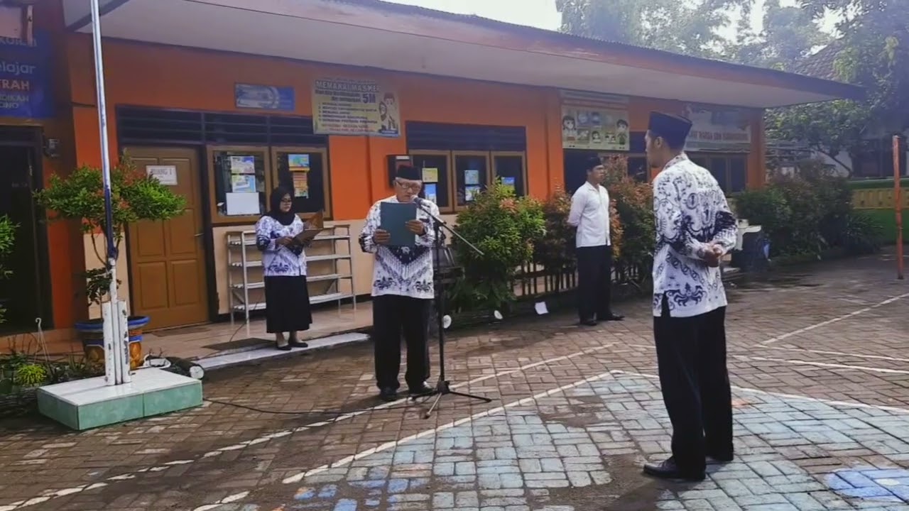 HARI GURU SDN KARANGSONO, WONOREJO | PROGRAM KAMPUS MENGAJAR 4
