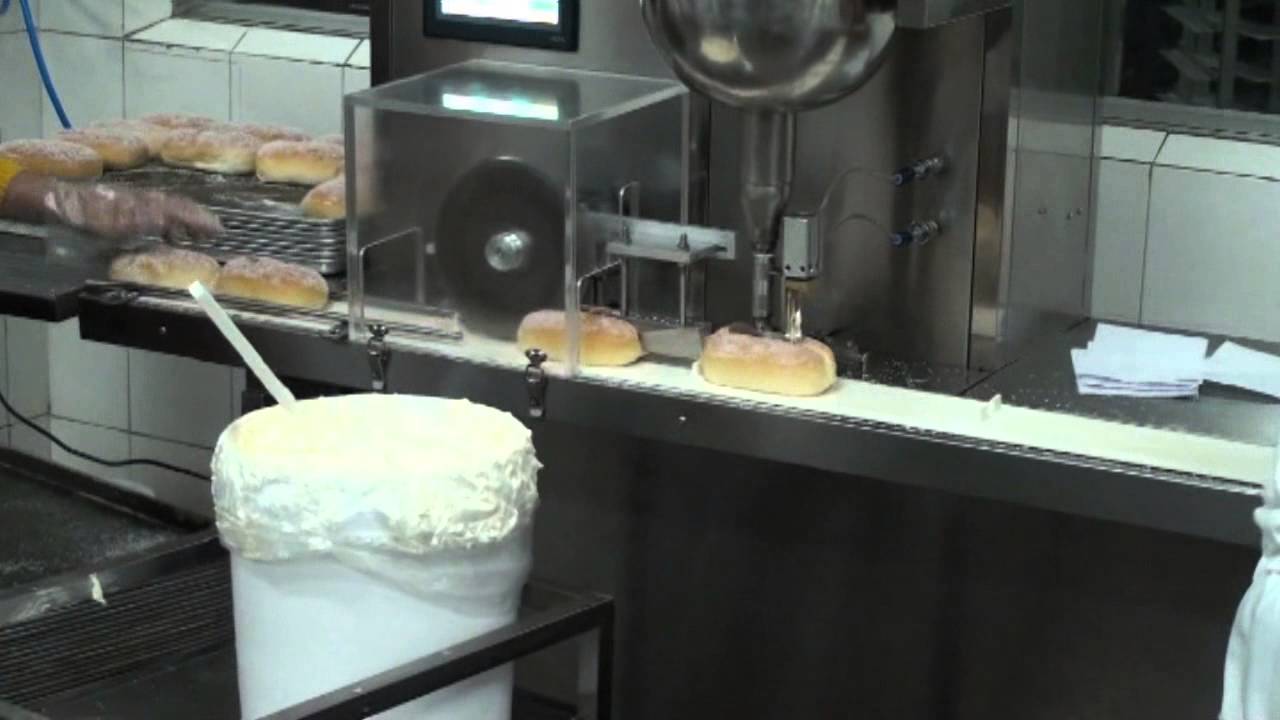 Bread cutting with jam filling machine  (jam injecting/jam injector)