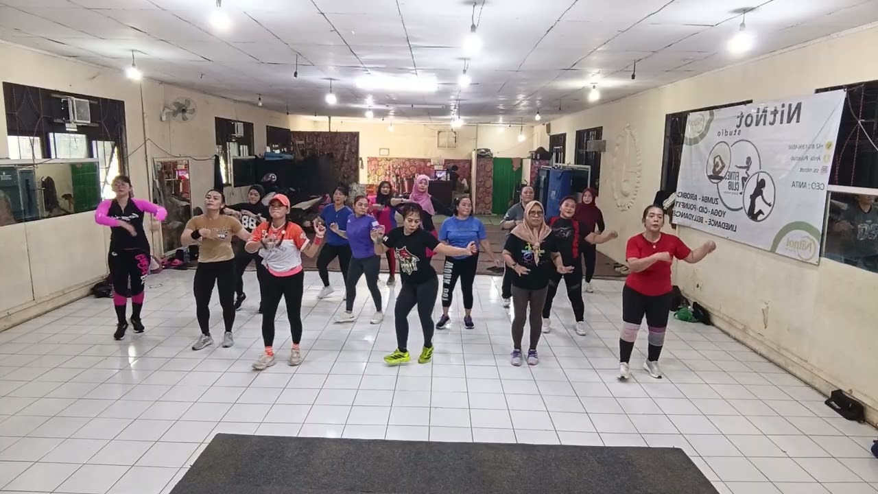 Kreasi with suhu indah bohay 