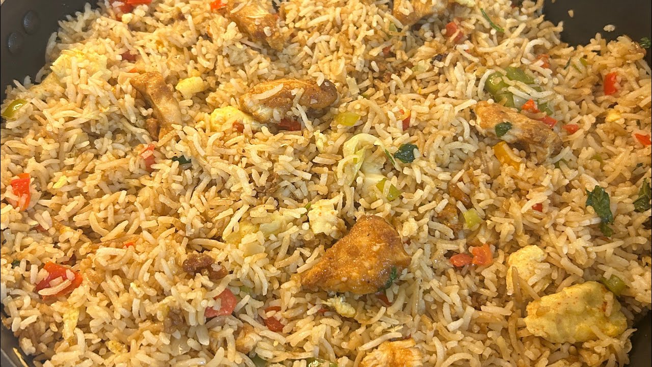 Street Style Chicken Fried Rice | Easy & Tasty Recipe 🍗🍚 #food #livecooking #trendingvideo