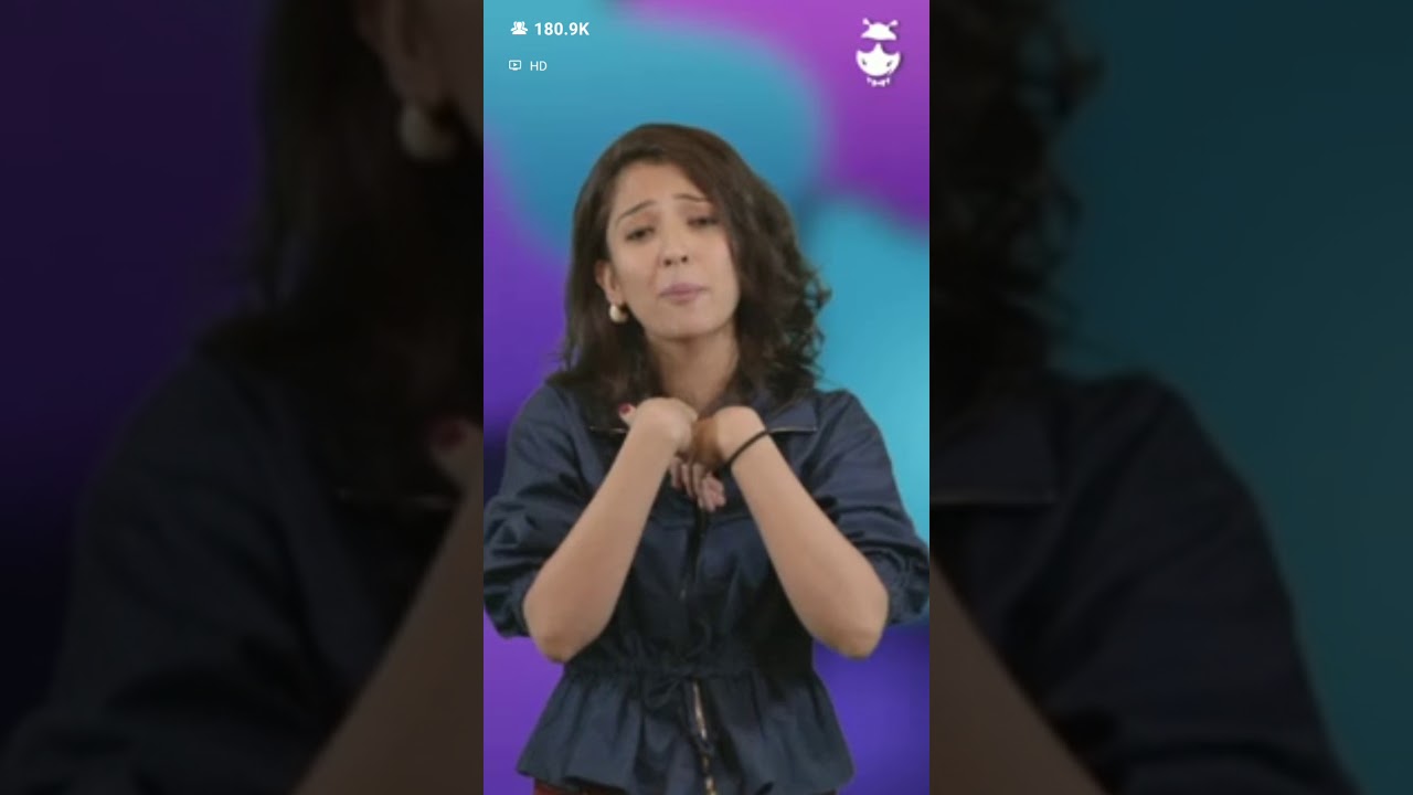 Loco live trivia game show english