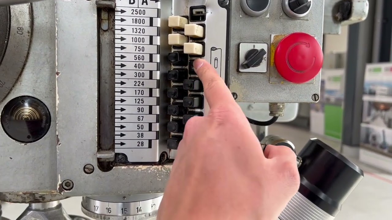 KOVOSVIT VO 50 Radial Drilling Machine