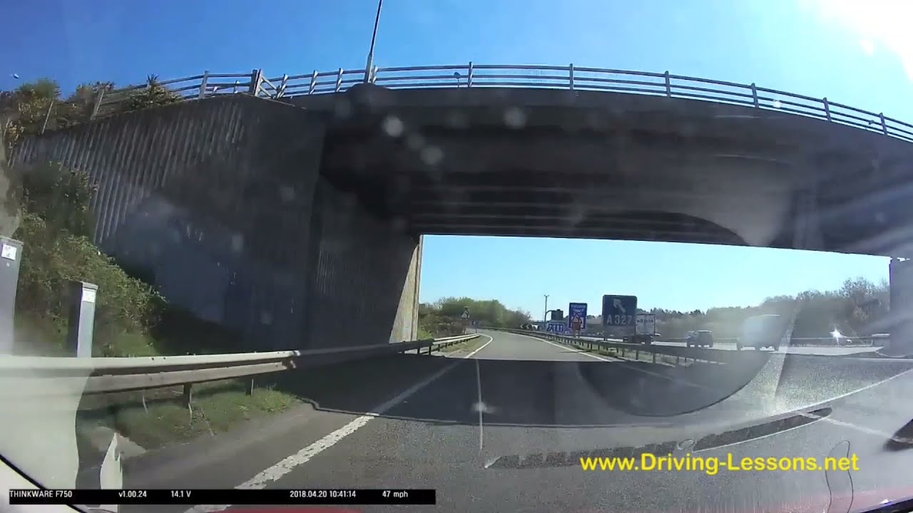 Drive like a Pro on Motorways Part 4 - Leaving the Motorway using Motorway exits #Motorways