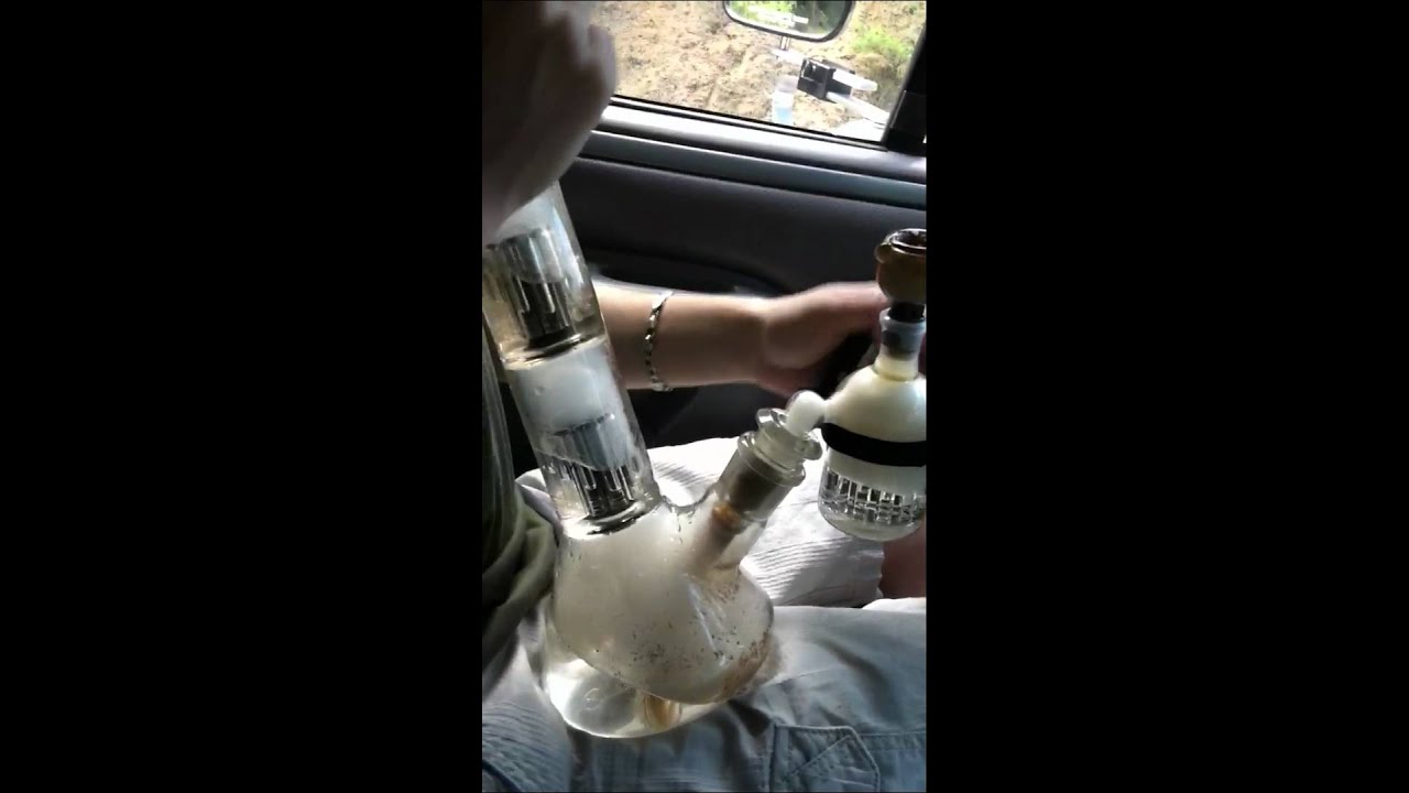 HBG bong w/ A/C milk hit