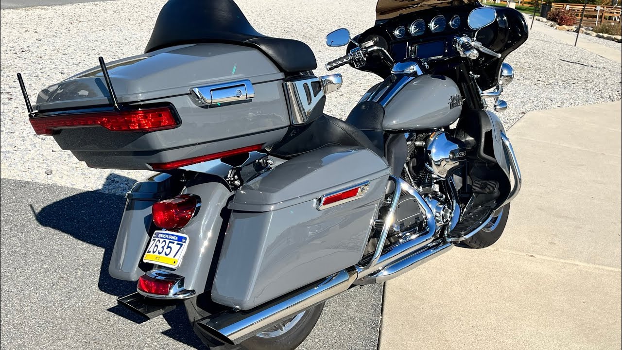 How to turn your Harley Davidson Ultra Limited into a Harley Davidson Street Glide 