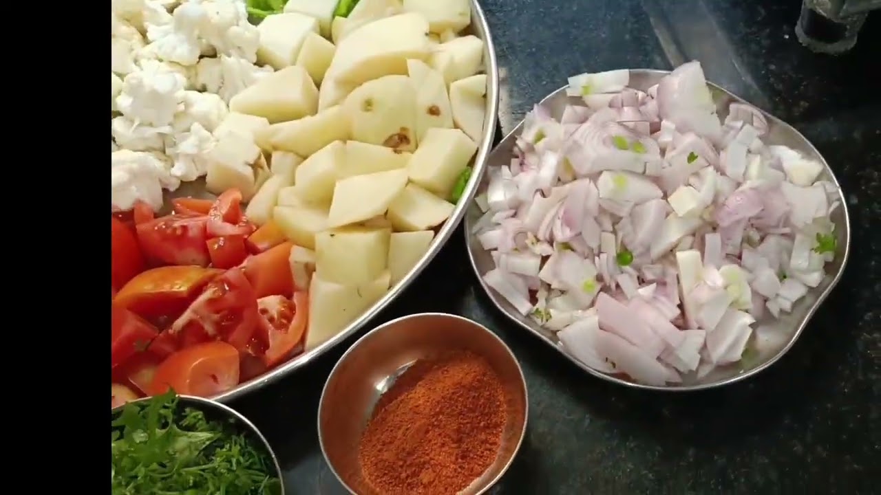 एकदम सोप्या पद्धतीने बनवा पावभाजी#cooking #recipe #food #indian 
