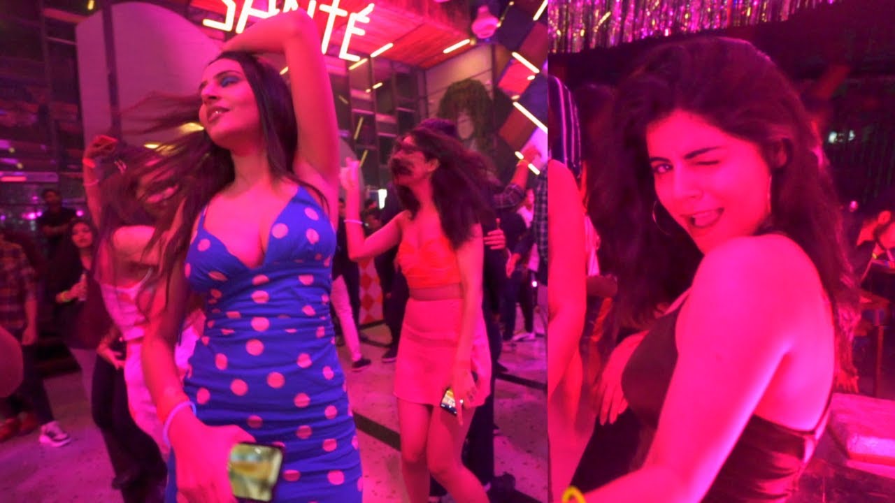 When I went to the Euphoria party for the first time.....😱