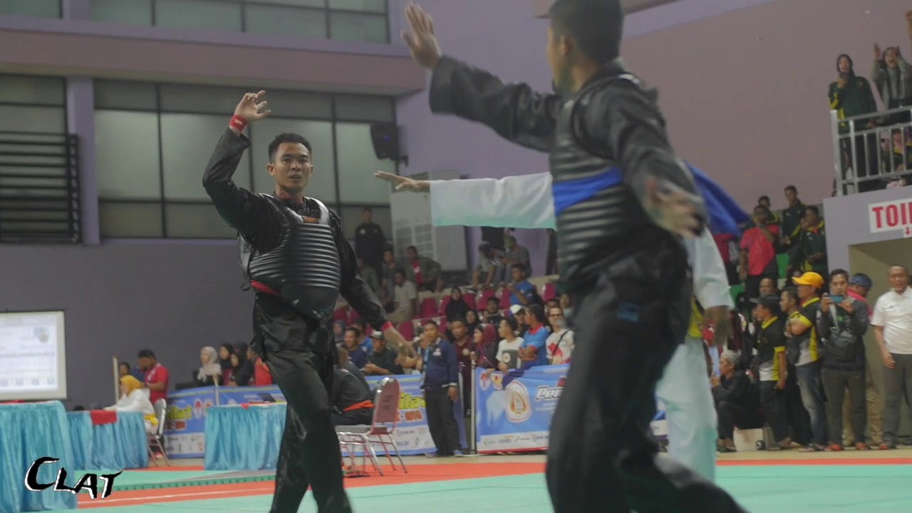 PRAPON 2019 Komang Harik (Merah) VS Riduwan Hakim (Biru)