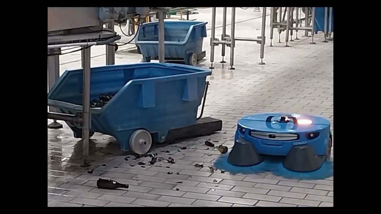 Industrial Autonomous Sweeper - K900 Wet Environment
