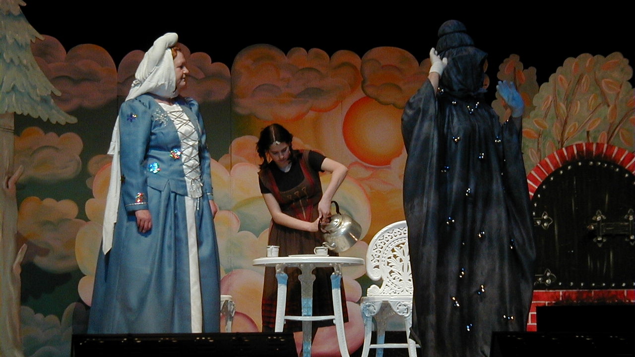 Frau Holle 2002 - Theaterverein Frankfurt