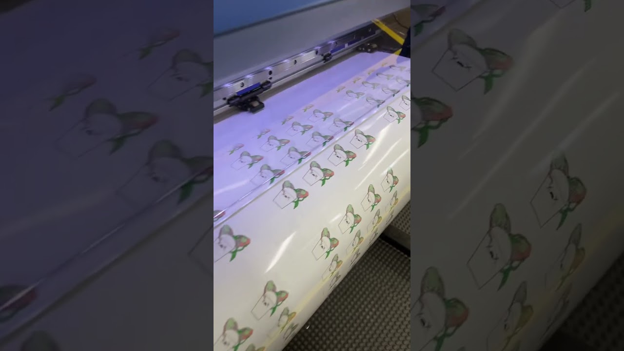 The Roland SG2 putting the work. The best better so far in the shop. #printshop #roland #stickers