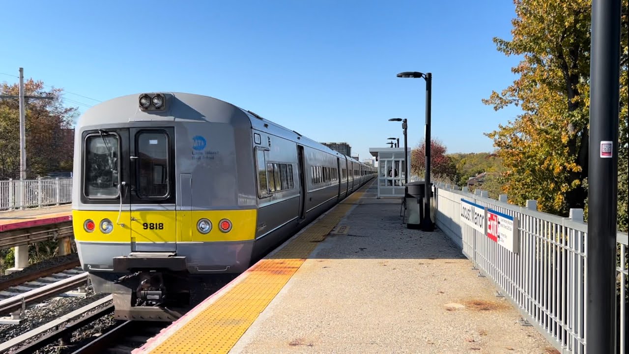 MTA Long Island RailRoad: AM Rush Hour Trains @ Locust Manor (M3, M7, M9)