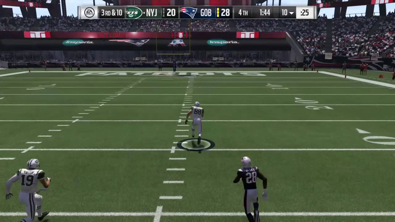 Madden 17 - The Gauntlet: Defense - Intercept A Pass In The First 4 Plays.