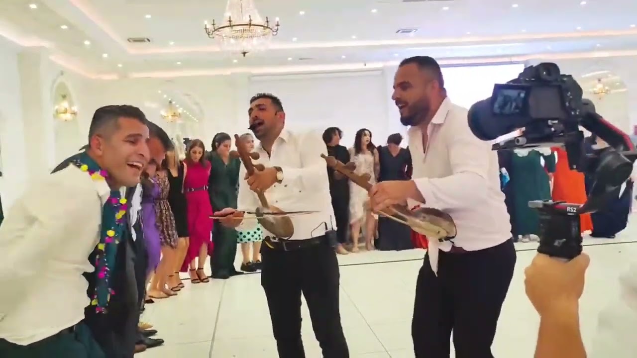 ZİNAR U CORİNNE PARİS