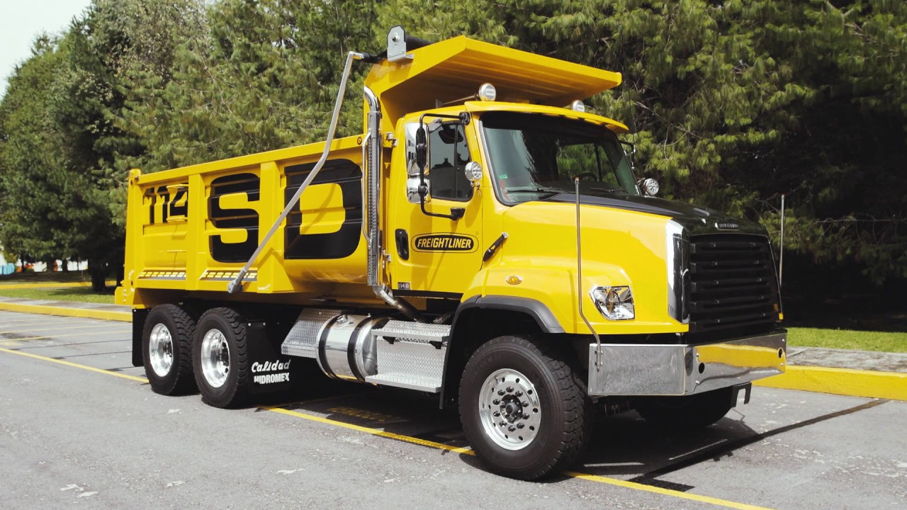 Freightliner 114 SD