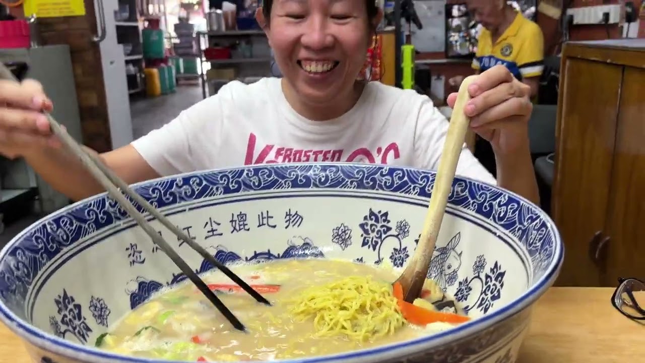 Makan mie segede gaban di Penang 🍜 